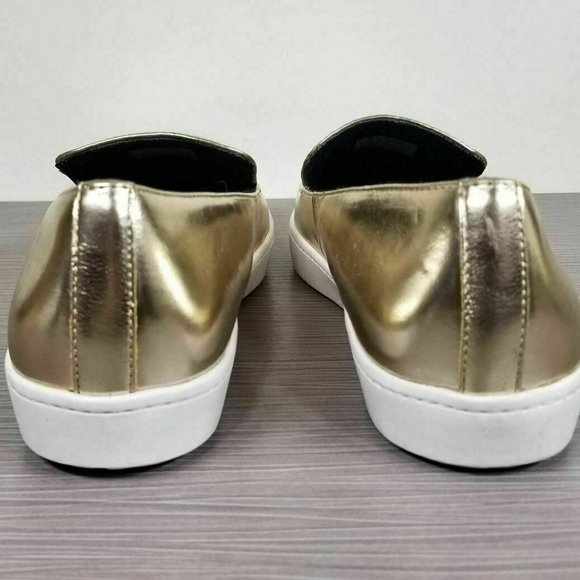 Aldo Trezzo Pointy Toe Sneaker, Gold Patent - Picture 5 of 16